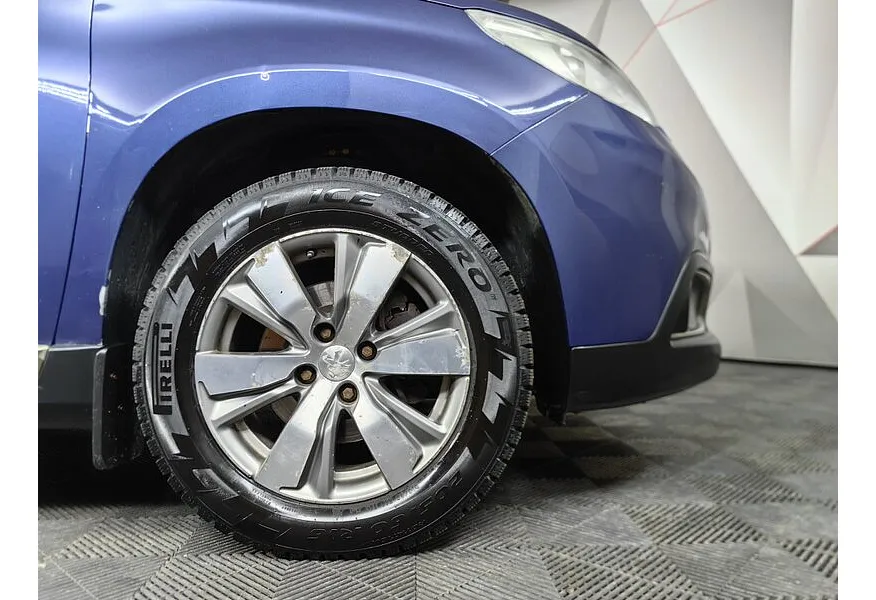 Peugeot 2008 1.6 VTi AT (120 л.с.) Фиолетовый в АВИЛОН. Слайд №9 Peugeot 2008 1.6 VTi AT (120 л.с.) Фиолетовый в АВИЛОН. Слайд №9