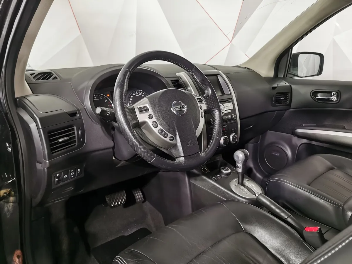 Nissan X-Trail 2.0 CVT AWD (141 л.с.) Черный в АВИЛОН. Слайд №17