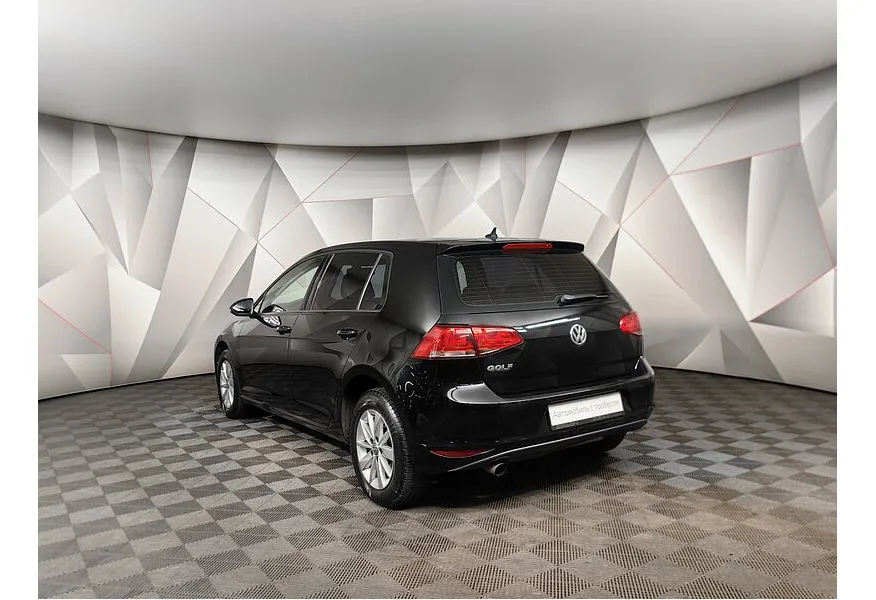 Volkswagen Golf 1.6 AT (110 л.с.) Comfortline Черный в АВИЛОН. Слайд №7