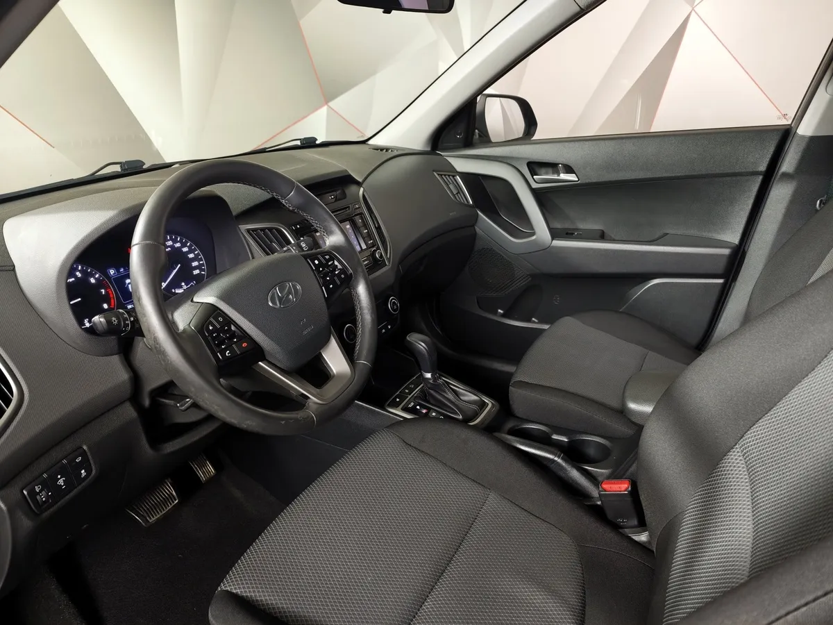 Hyundai Creta 1.6 AT (123 л.с.) Travel Серый в АВИЛОН. Слайд №18