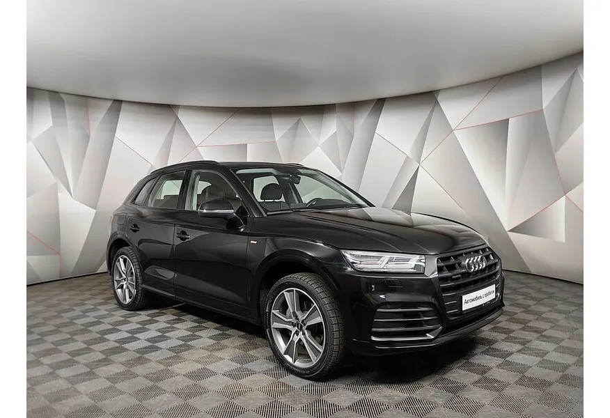 Audi Q5 2.0 TFSI S tronic quattro (249 л.с.) Sport Черный в АВИЛОН. Слайд №3