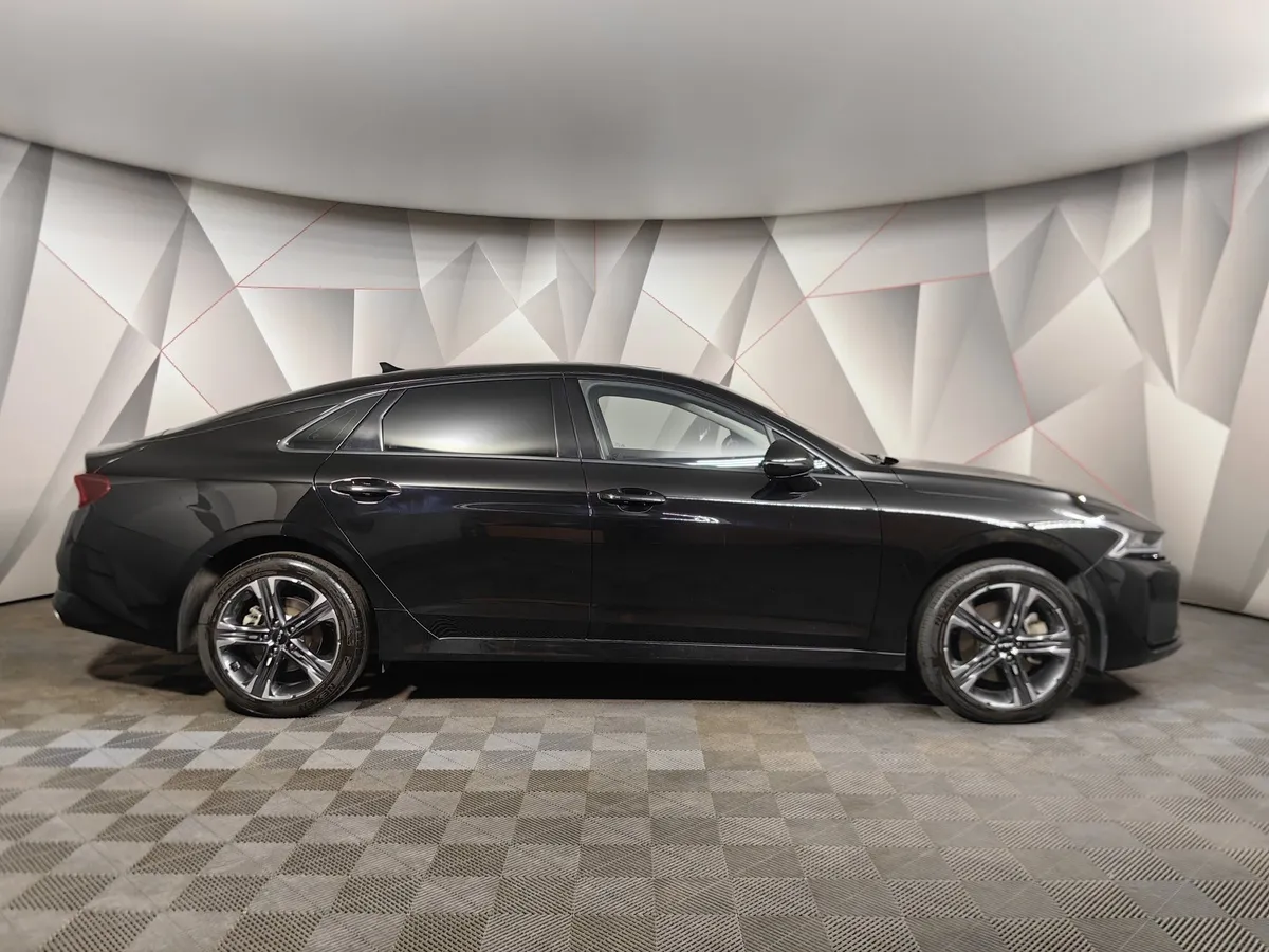 Kia K5 2.5 GDI AT 2WD (194 л.с.) Luxe Черный в АВИЛОН. Слайд №6