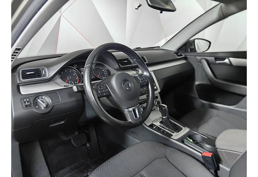 Volkswagen Passat 1.4 TSI BlueMotion DSG (125 л.с.) Trendline Серый в АВИЛОН. Слайд №19