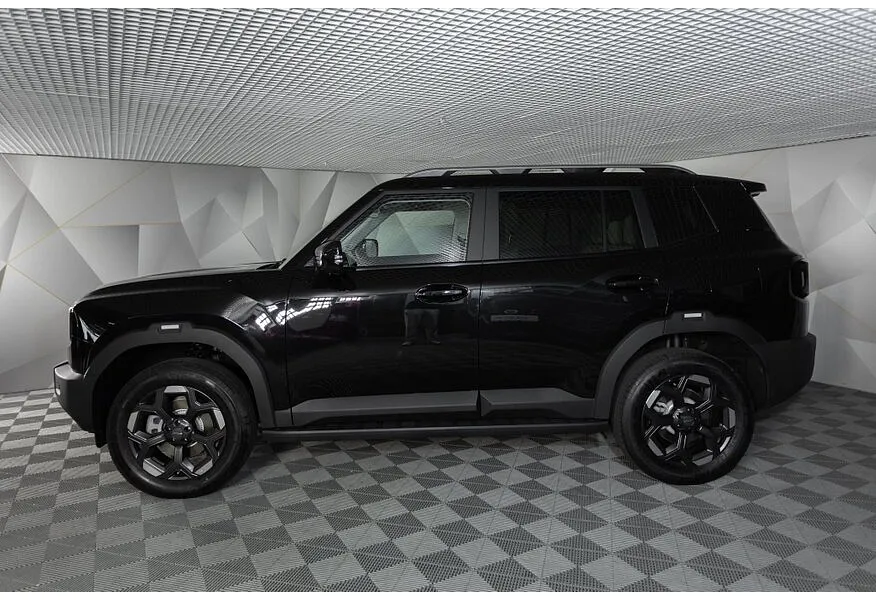 JETOUR T1 2.0T AT 4WD (245 л.с.) Comfort Черный в АВИЛОН. Слайд №2