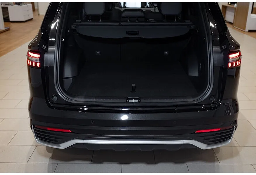 Geely Monjaro 2.0T 8AT 4WD (238 л.с.) Flagship Черный в АВИЛОН. Слайд №17