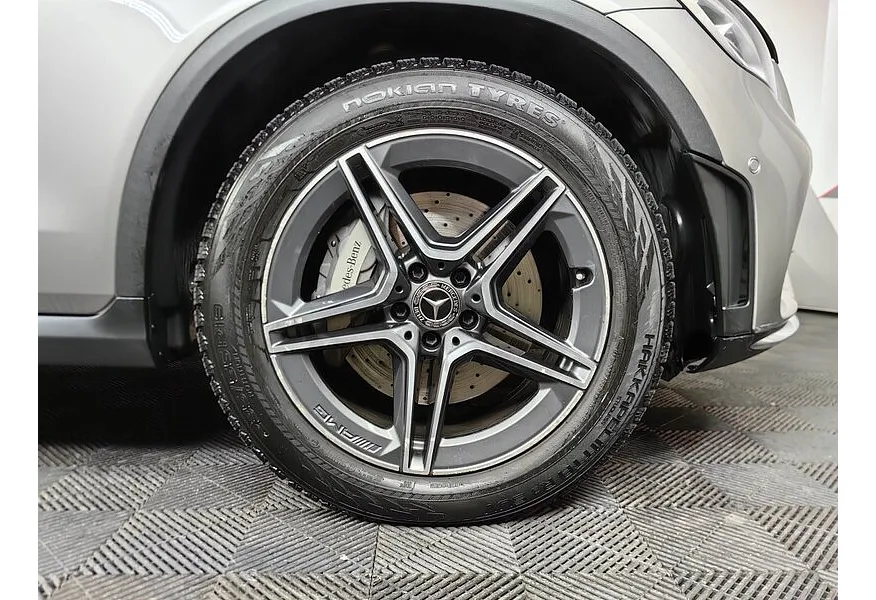 Mercedes-Benz GLC 300 d 9G-TRONIC 4MATIC (245 л.с.) Sport (Локальная сборка) Серебристый в АВИЛОН. Слайд №9