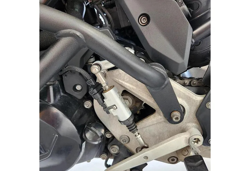 LIVE. Слайд №8