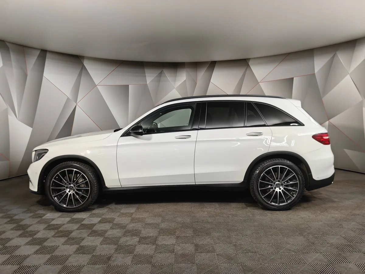 Mercedes-Benz GLC 300 9G-TRONIC 4MATIC (249 л.с.) Sport Plus (Локальная сборка) Белый в АВИЛОН. Слайд №5