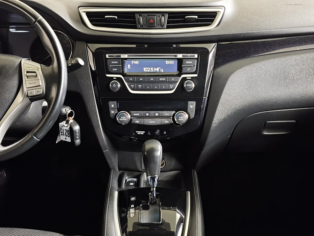 Nissan Qashqai 2.0 MT AWD (141 л.с.) 360 (D---G) Белый в АВИЛОН. Слайд №15