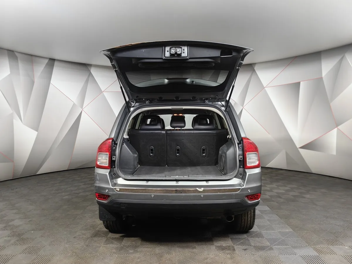 Jeep Compass 2.4 CVT (170 л.с.) Серый в АВИЛОН. Слайд №10