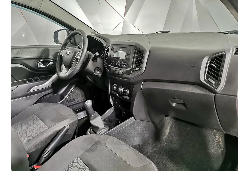 ВАЗ (Lada) XRAY 1.6 MT (106 л.с.) Красный в АВИЛОН. Слайд №13