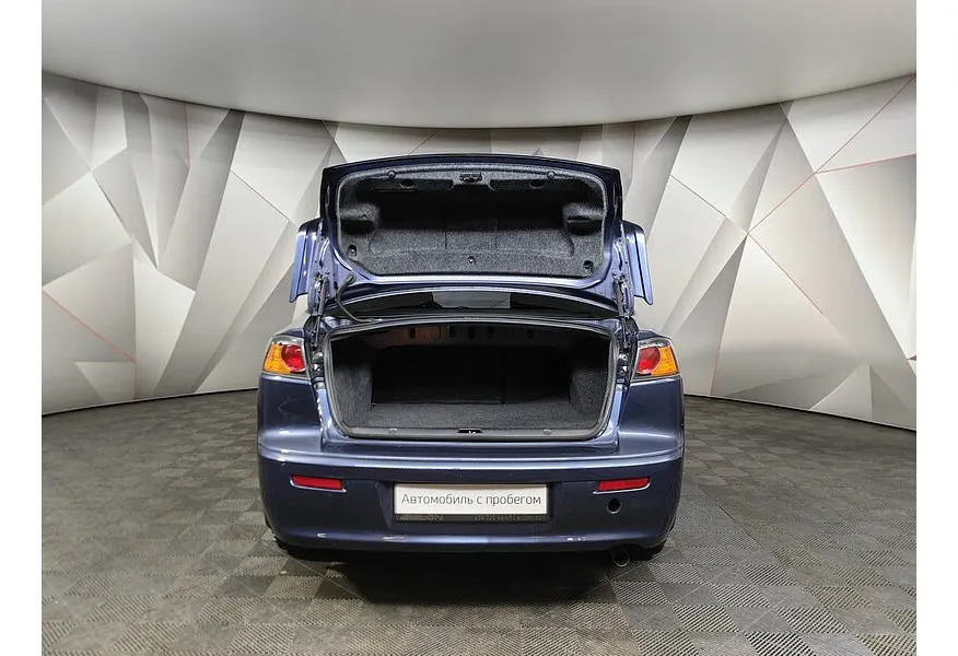 Mitsubishi Lancer 1.8 CVT (143 л.с.) Синий в АВИЛОН. Слайд №10 Mitsubishi Lancer 1.8 CVT (143 л.с.) Синий в АВИЛОН. Слайд №10