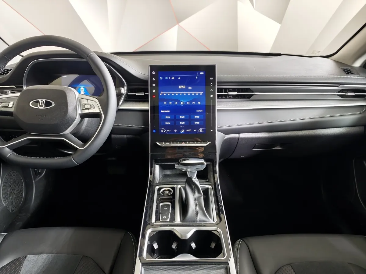Москвич 6 1.5T CVT 2WD (136 л.с.) Business Белый в АВИЛОН. Слайд №15