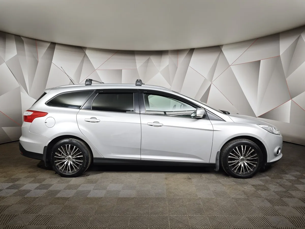 Ford Focus 1.6 MT (125 л.с.) Trend Серебристый в АВИЛОН. Слайд №6