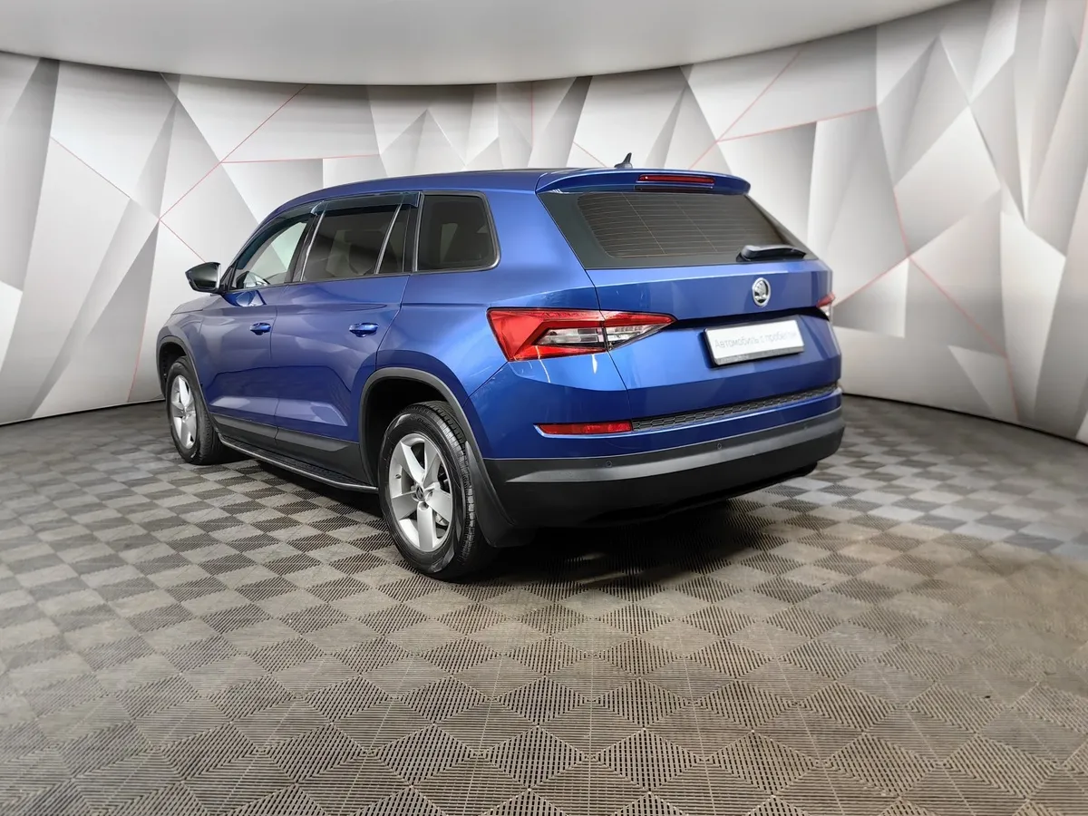Skoda Kodiaq 1.4 TSI DSG (150 л.с.) Синий в АВИЛОН. Слайд №4