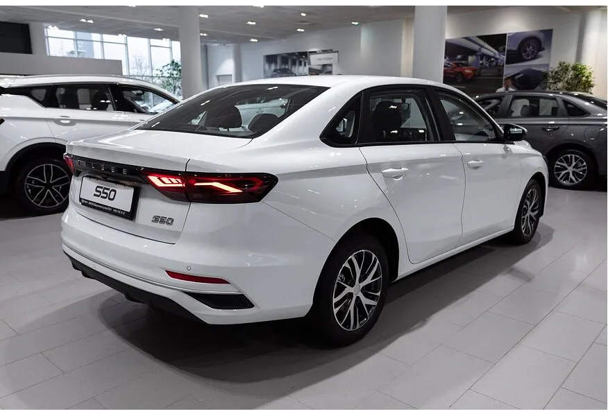 Belgee S50 1.5 AT (122 л.с.) Style Белый в АВИЛОН. Слайд №8