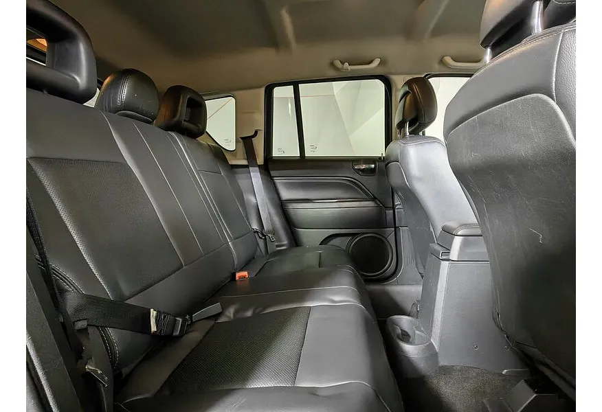 Jeep Compass 2.4 AT AWD (170 л.с.) Limited Синий в АВИЛОН. Слайд №15