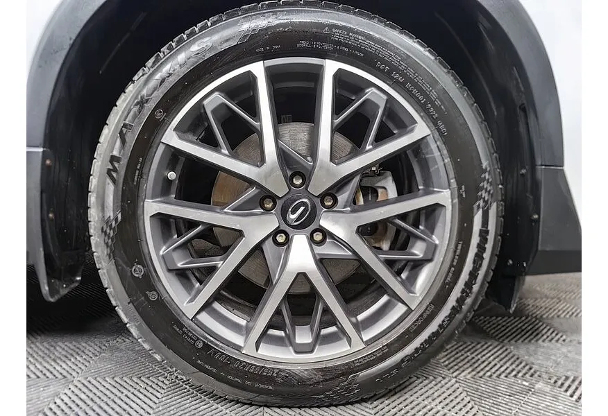 GAC GS8 2.0T 4WD (231 л.с.) GT Белый в АВИЛОН. Слайд №9