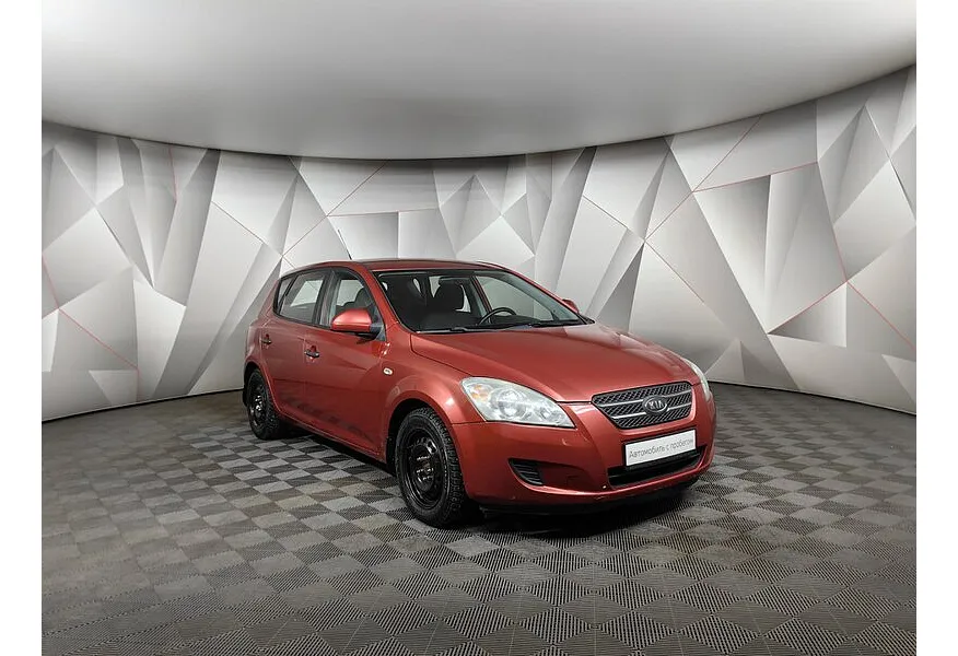 Kia Ceed 1.6 AT (122 л.с.) Красный в АВИЛОН. Слайд №3