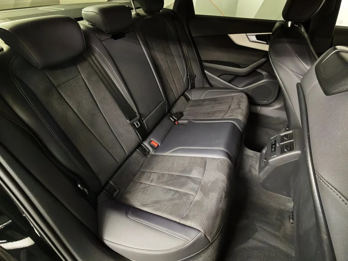 Audi A4 2.0 TFSI S tronic (150 л.с.) Sport Черный в АВИЛОН. Слайд №17