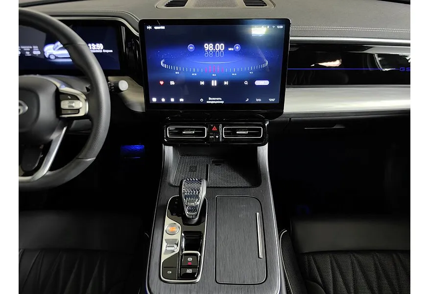 GAC GS8 2.0T 4WD (231 л.с.) GT Белый в АВИЛОН. Слайд №14