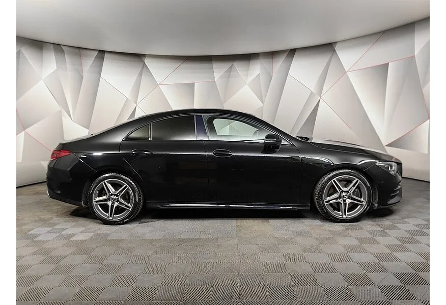 Mercedes-Benz CLA 200 7G-DCT (150 л.с.) Sport Черный в АВИЛОН. Слайд №6