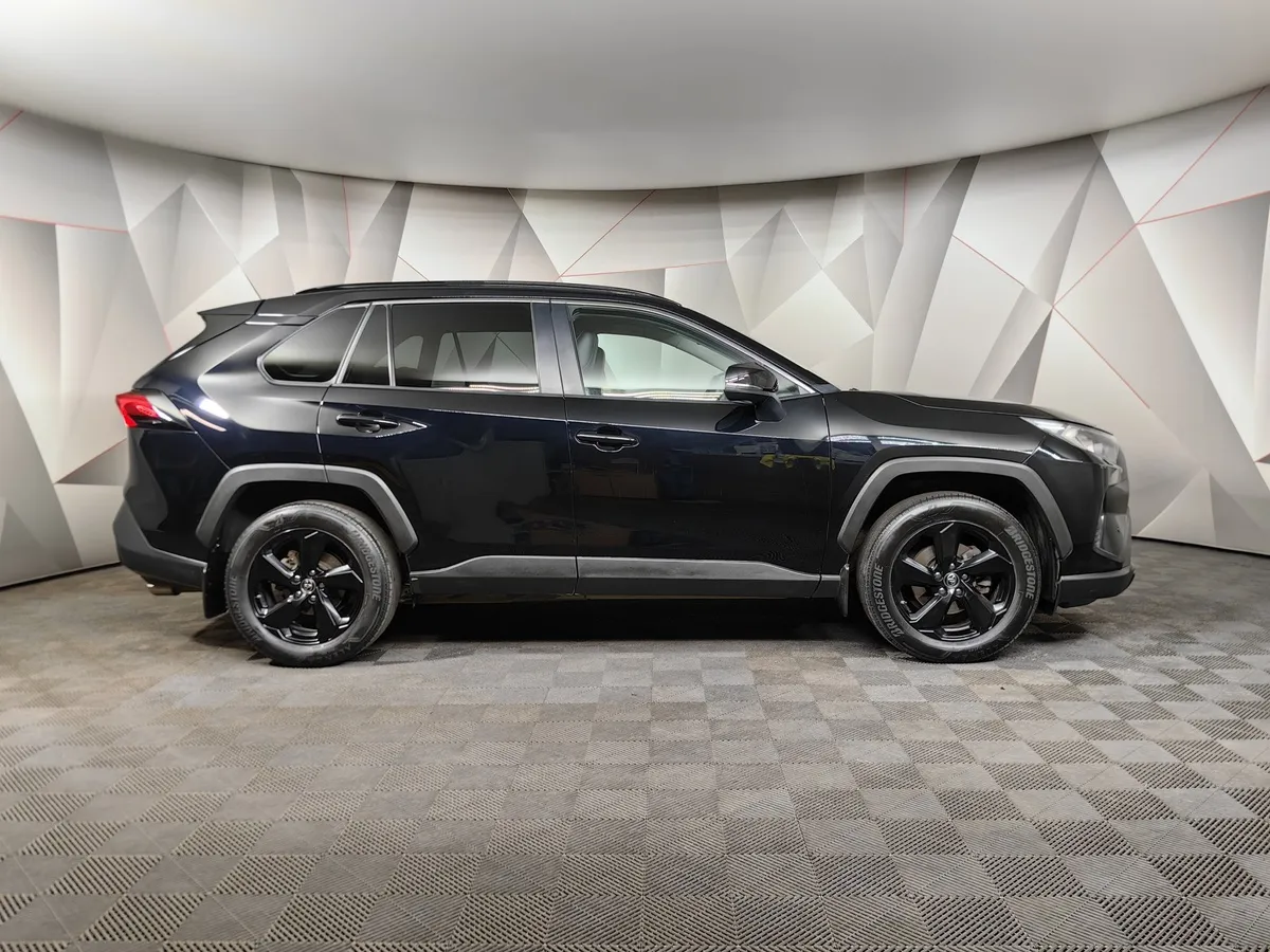 Toyota RAV4 2.0i CVT AWD (149 л.с.) Люкс Черный в АВИЛОН. Слайд №6