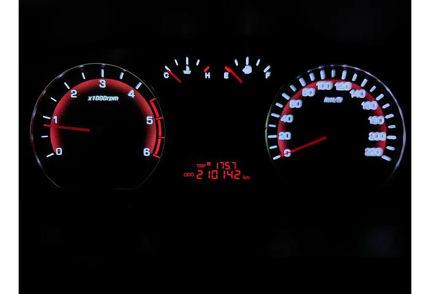 SsangYong Actyon 2.3 MT 4WD (150 л.с.) Elegance Черный в АВИЛОН. Слайд №15