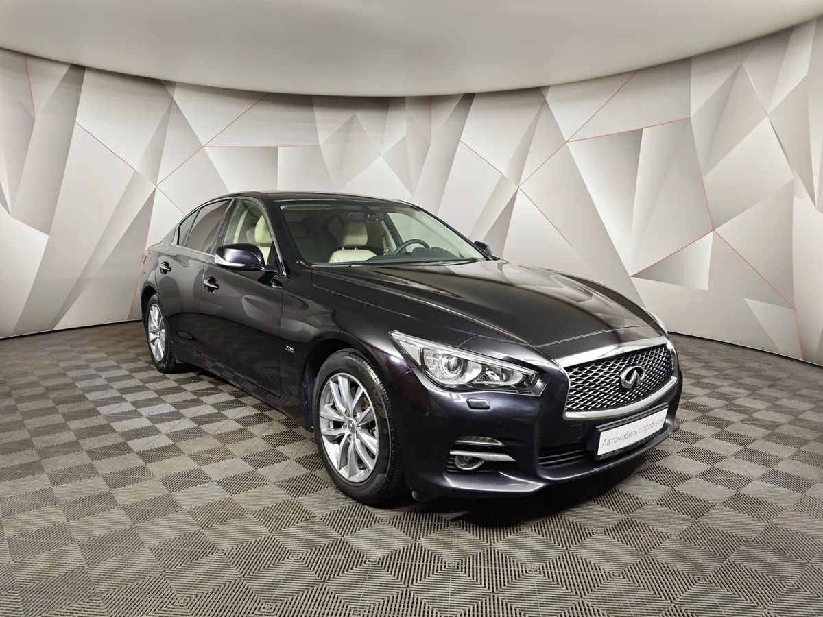 Infiniti Q50 2.0 T AT (211 л.с.) Черный в АВИЛОН. Слайд №3