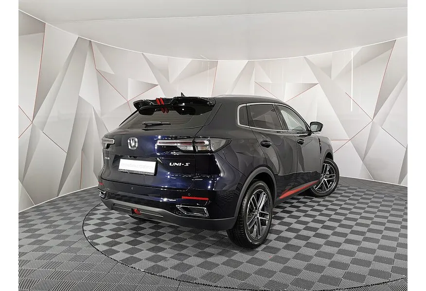 АВИЛОН - Changan UNI-S 1.5T 7DCT 2WD (181 л.с.) Tech Черный - slide 7