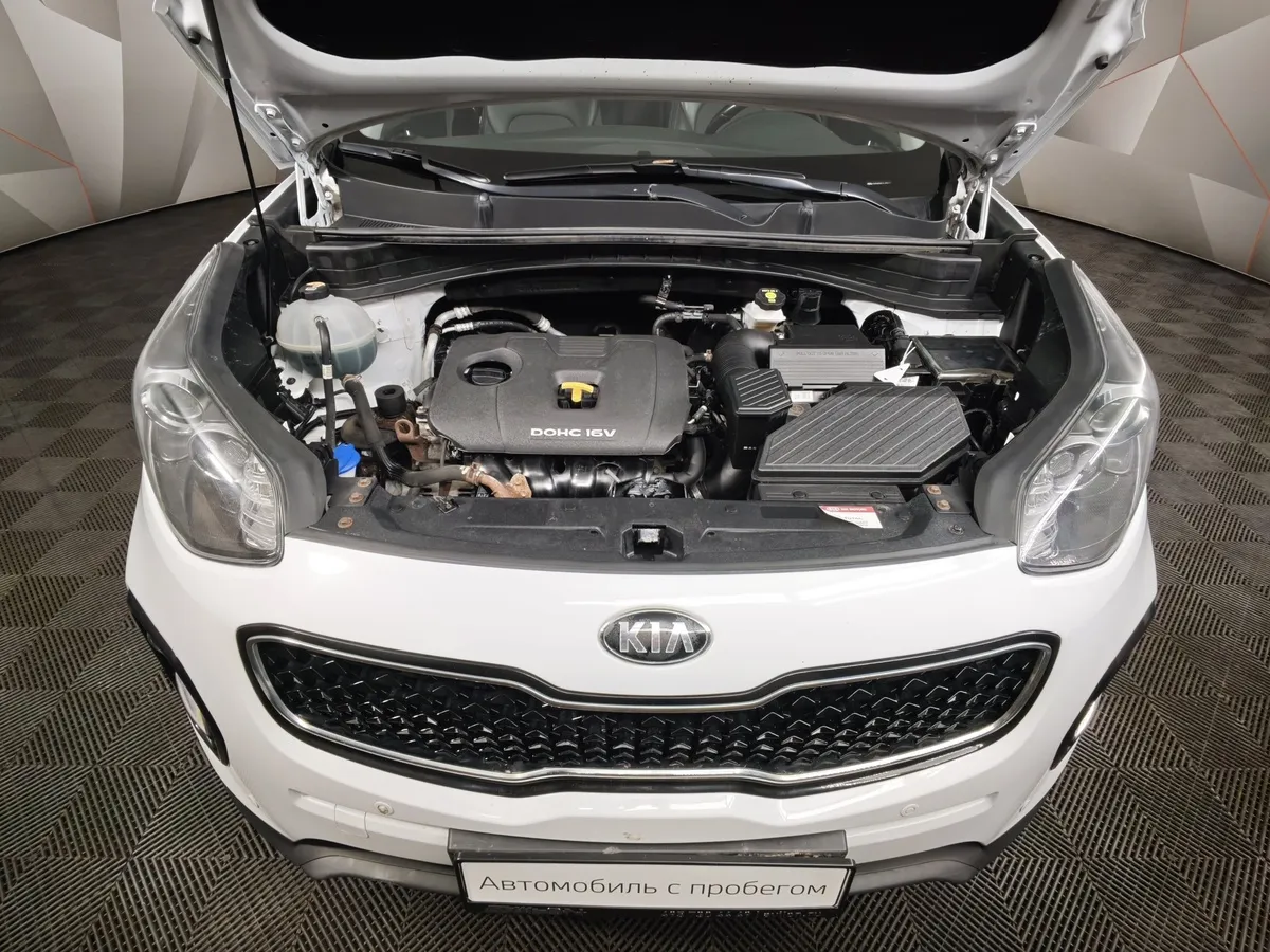 Kia Sportage 2.0 AT 4WD (150 л.с.) Prestige Белый в АВИЛОН. Слайд №11