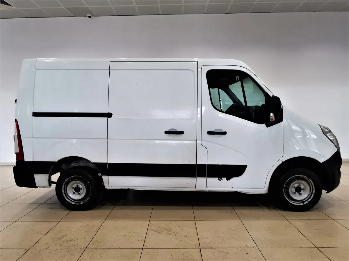 Renault Master 2.3 MT FWD (125 л.с.) Белый в АВИЛОН. Слайд №6