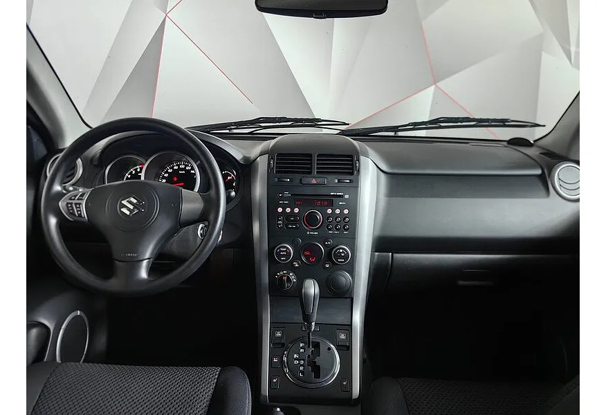 Suzuki Grand Vitara 2.0 AT (140 л.с.) Черный в АВИЛОН. Слайд №15