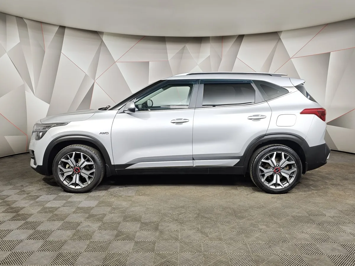 Kia Seltos 1.6 MPI AT 4WD (121 л.с.) Luxe Серый в АВИЛОН. Слайд №5