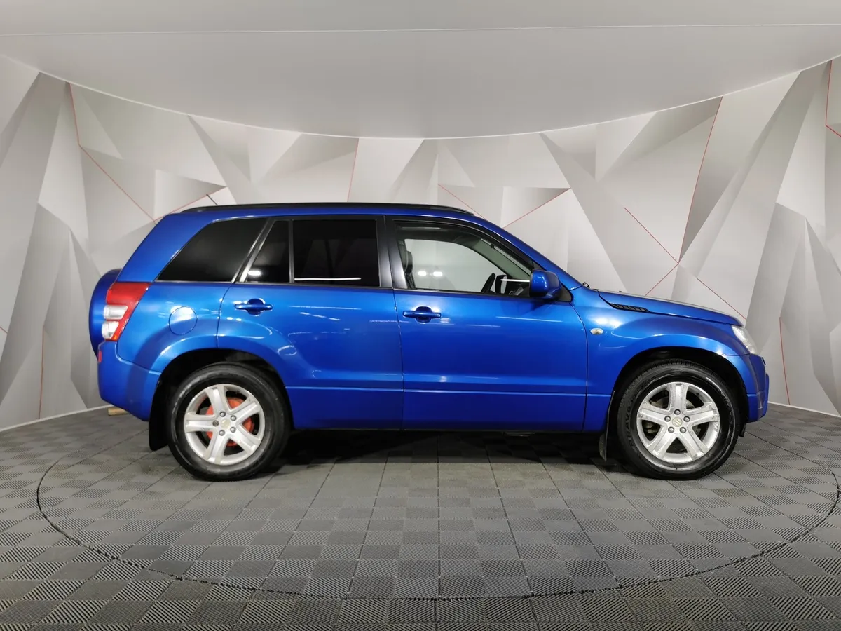 Suzuki Grand Vitara 2.0 AT (140 л.с.) Голубой в АВИЛОН. Слайд №6