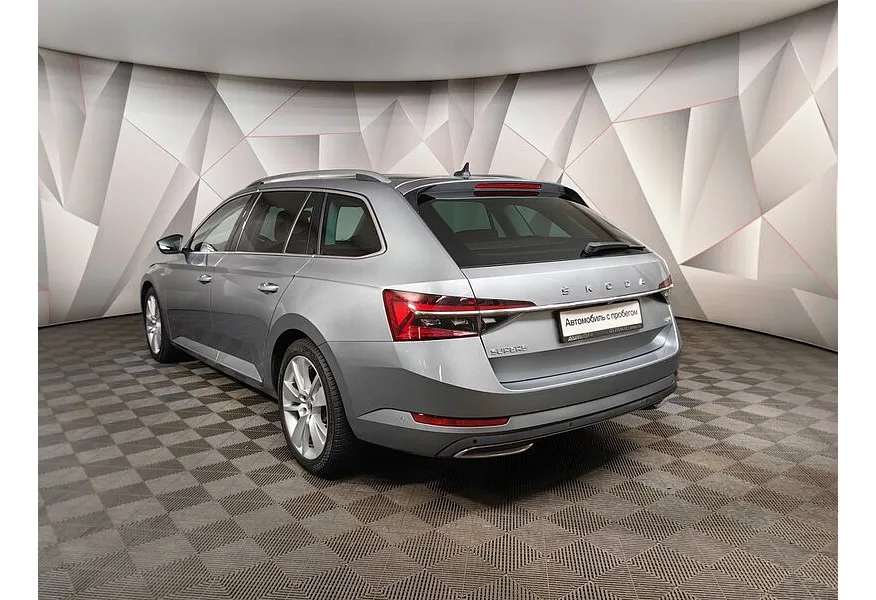 LIVE. Слайд №7