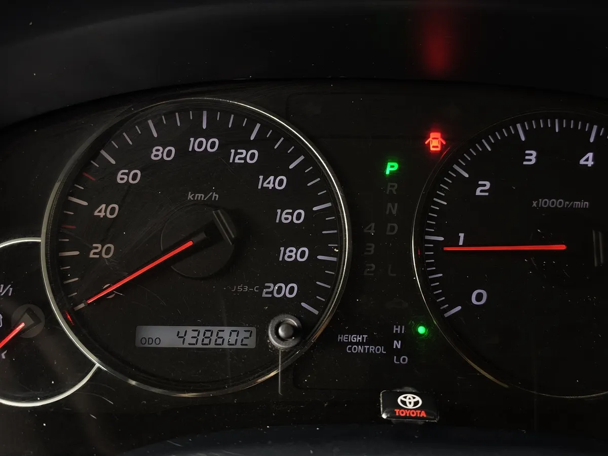 Toyota Land Cruiser Prado 4.0 AT (249 л.с.) Черный в АВИЛОН. Слайд №16