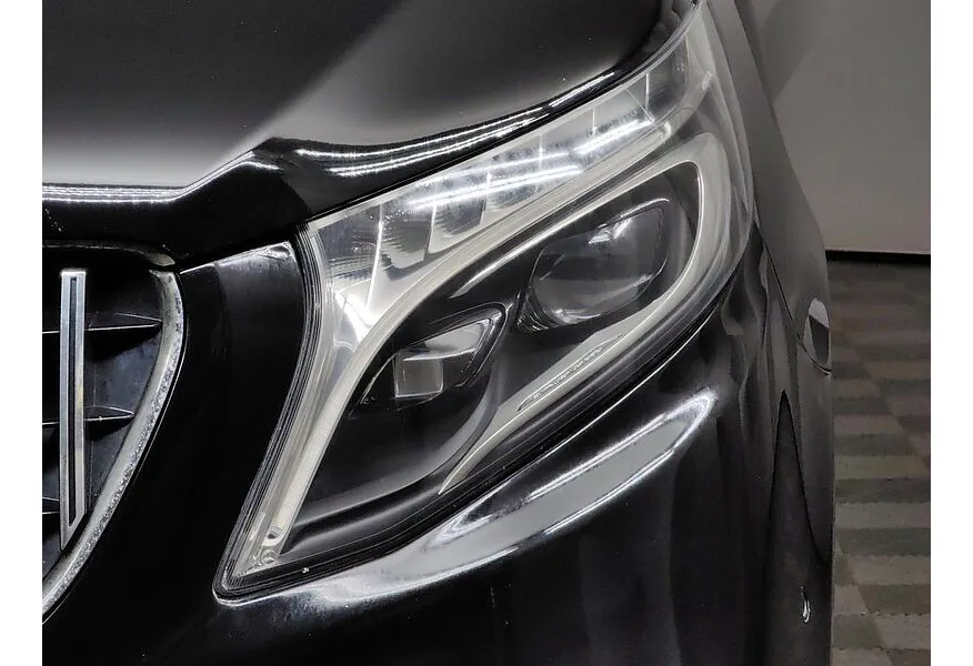 LIVE. Слайд №9