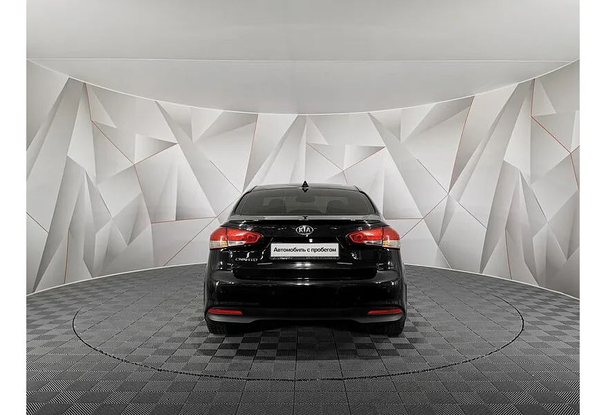 Kia Cerato 2.0 AT (150 л.с.) Черный в АВИЛОН. Слайд №8