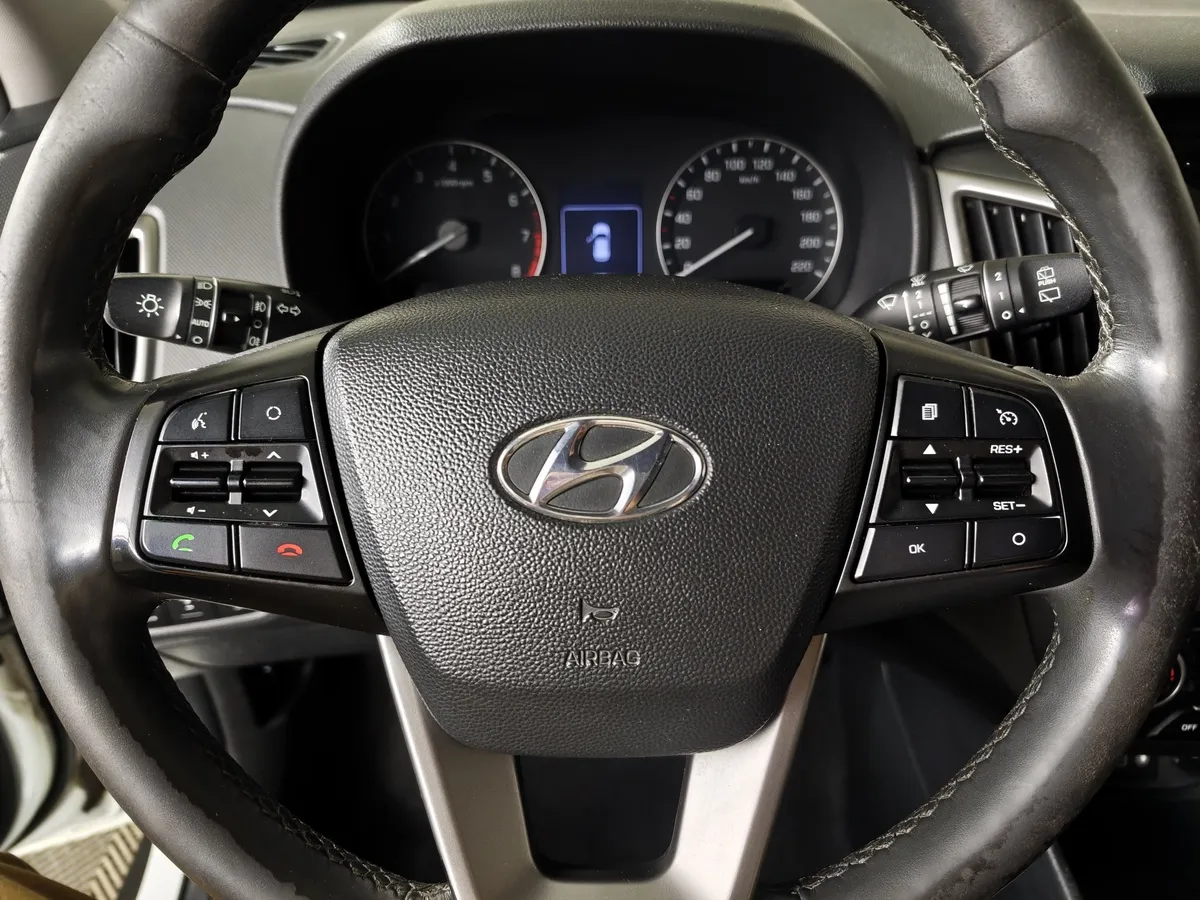 Hyundai Creta 2.0 AT AWD (149 л.с.) Travel + Advanced + Style Белый в АВИЛОН. Слайд №21
