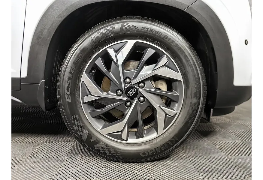 Hyundai Creta 2.0 AT 2WD (149 л.с.) Lifestyle Белый в АВИЛОН. Слайд №9