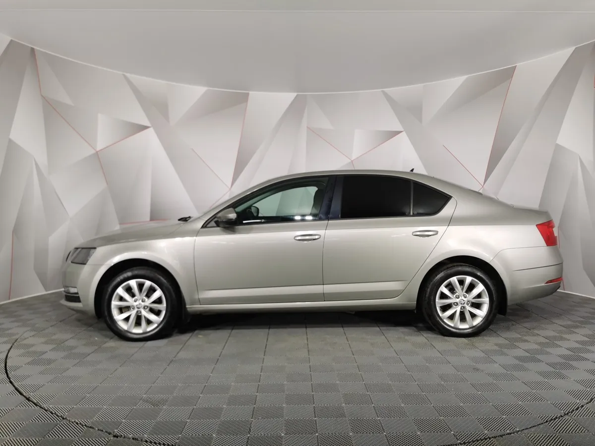 Skoda Octavia 1.6 MPI AT (110 л.с.) Бежевый в АВИЛОН. Слайд №5