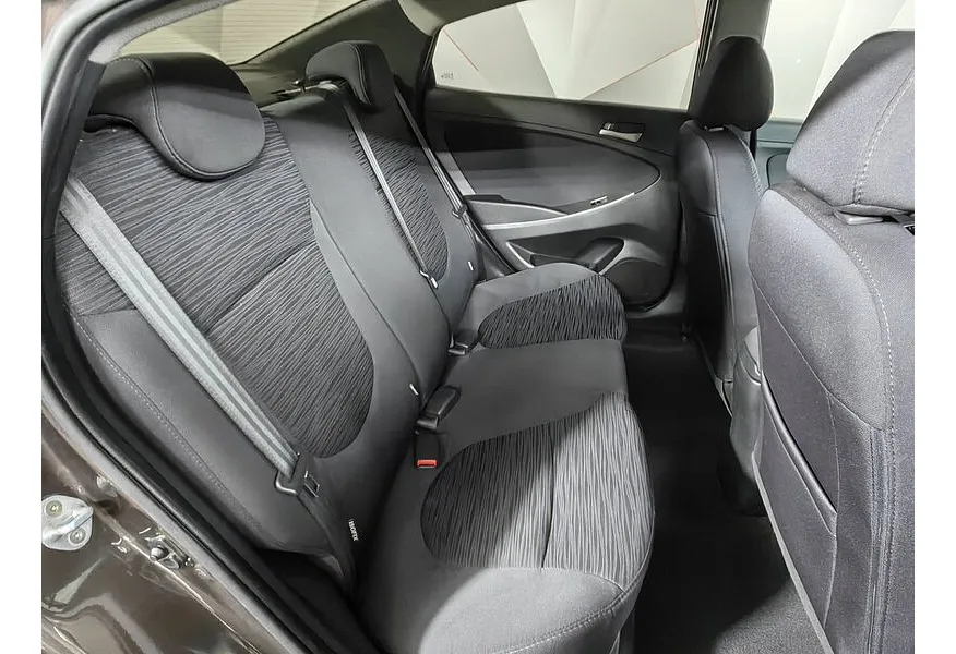 Hyundai Solaris 1.6 AT (123 л.с.) Super Series 1 Коричневый в АВИЛОН. Слайд №15