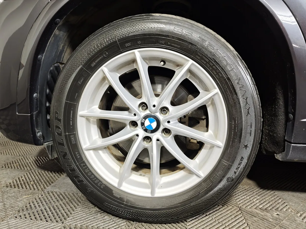 BMW X4 xDrive20d Steptronic (190 л.с.) Серый в АВИЛОН. Слайд №7
