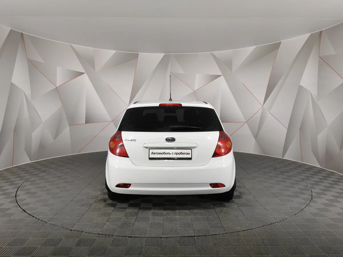 Kia Ceed 1.6 AT (122 л.с.) Белый в АВИЛОН. Слайд №8