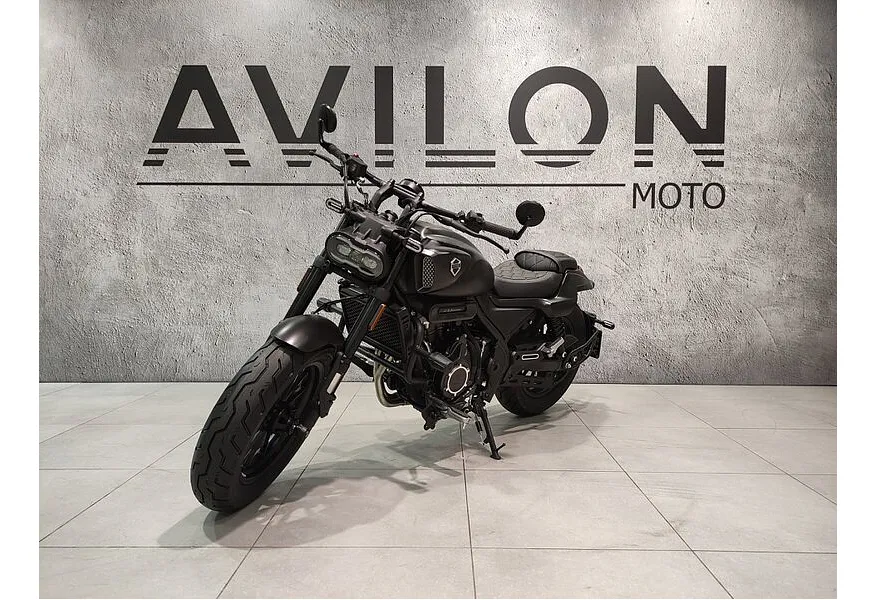 АВИЛОН - VOGE CU525 494 см³ (54 л.с.) (53) Черный - slide 9081594