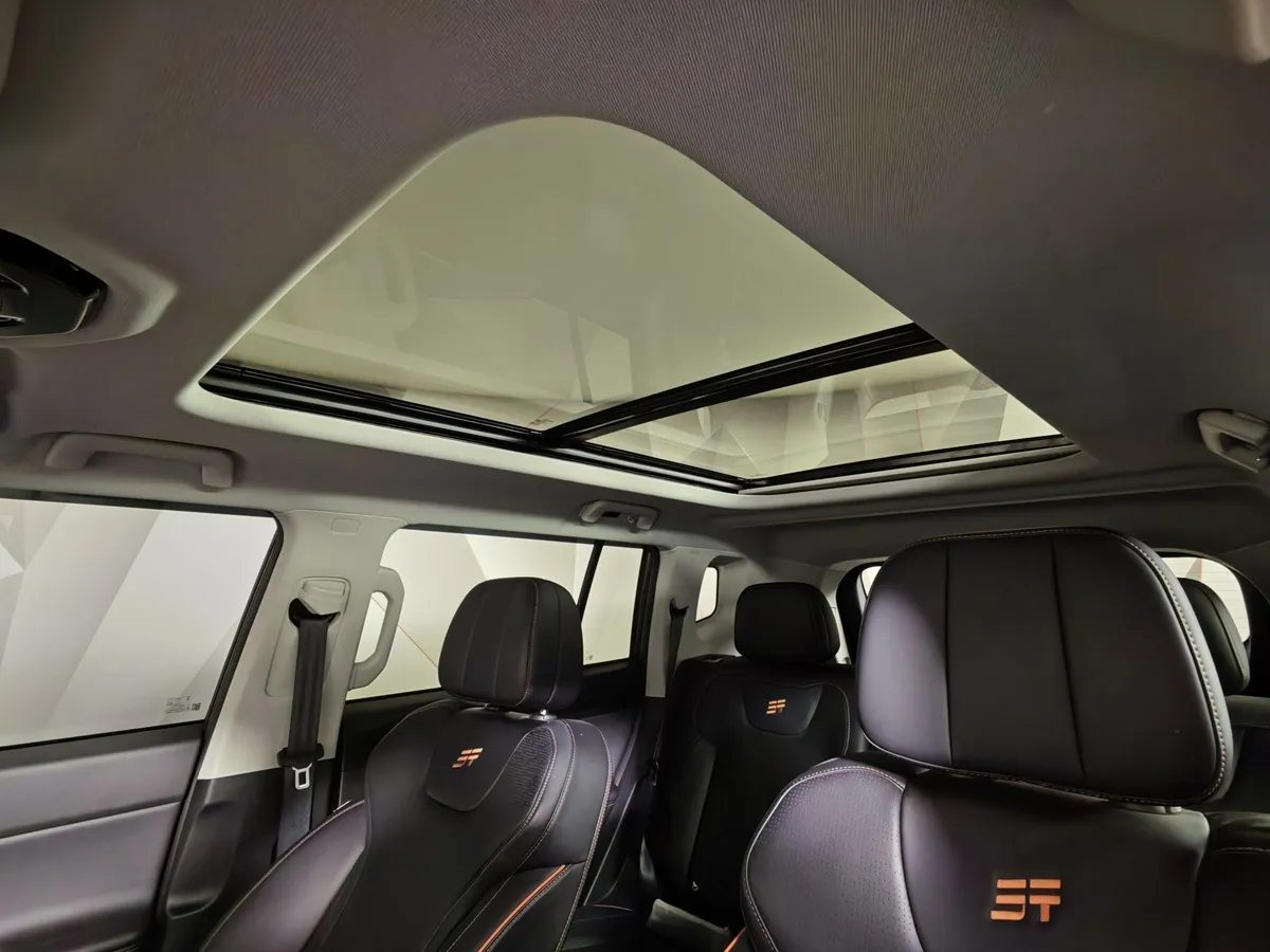 JETOUR T1 2.0T AT 4WD (245 л.с.) Luxury Черный в АВИЛОН. Слайд №23