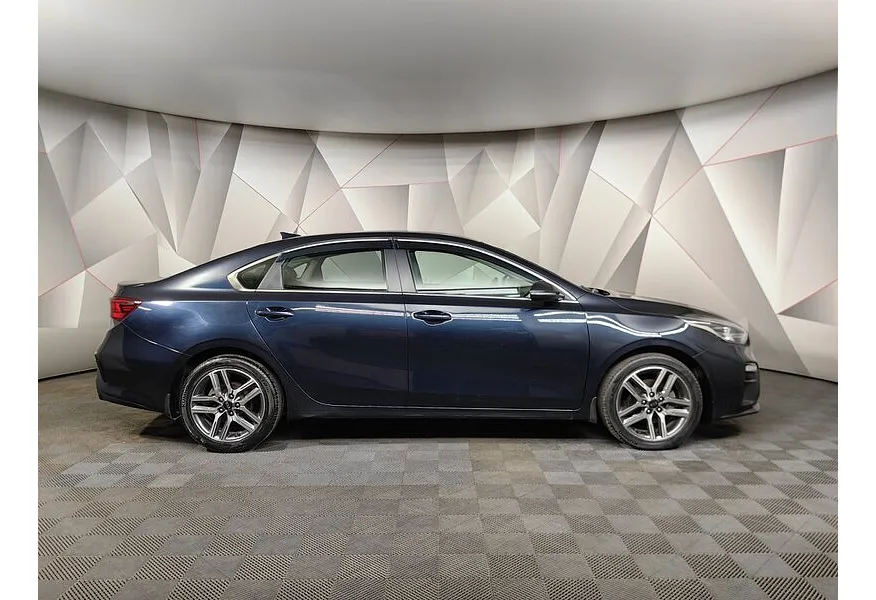 Kia Cerato 2.0 MPI AT (150 л.с.) Premium Plus Синий в АВИЛОН. Слайд №6