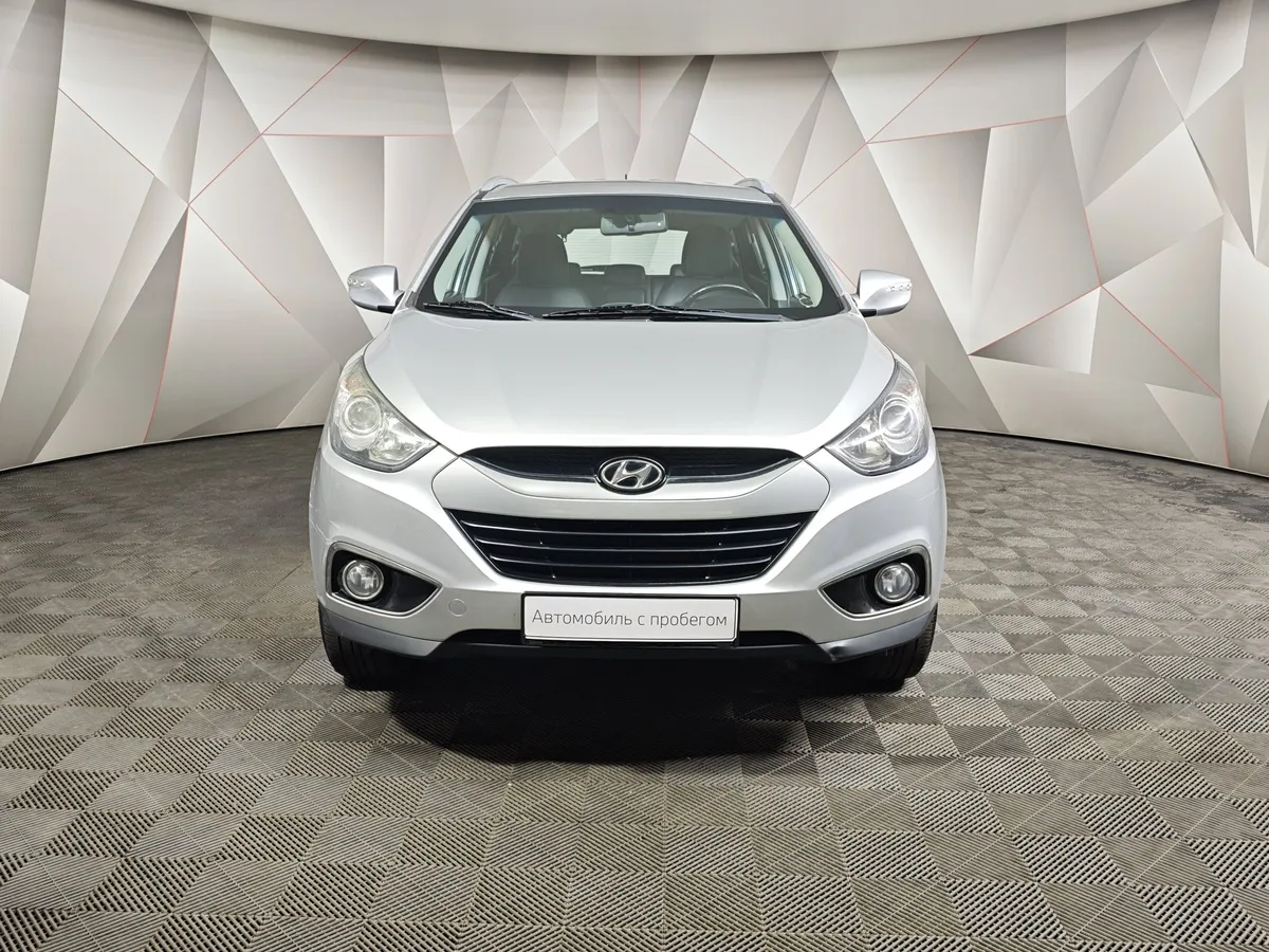 Hyundai ix35 2.0 AT (150 л.с.) Comfort Серебристый в АВИЛОН. Слайд №7