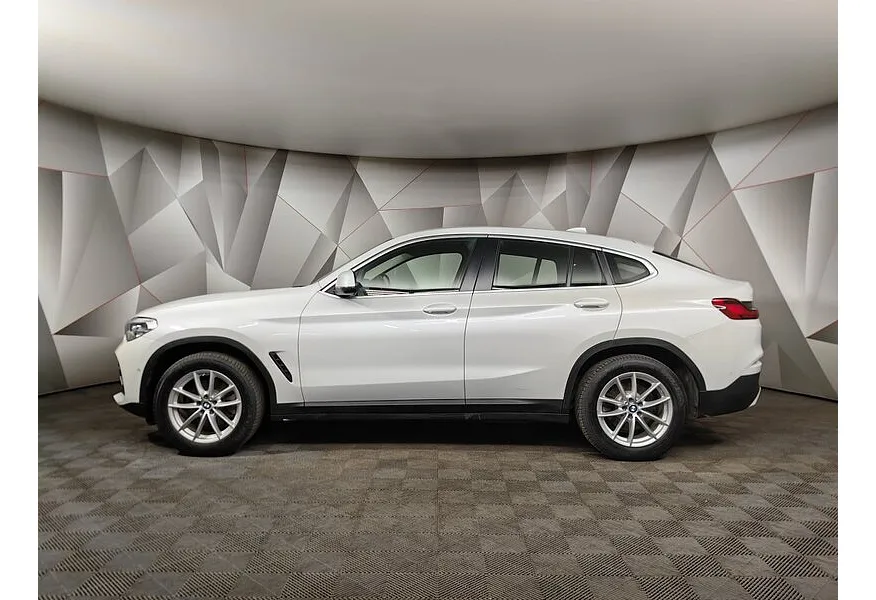 BMW X4 xDrive20i Steptronic (184 л.с.) Lifestyle Бежевый в АВИЛОН. Слайд №5